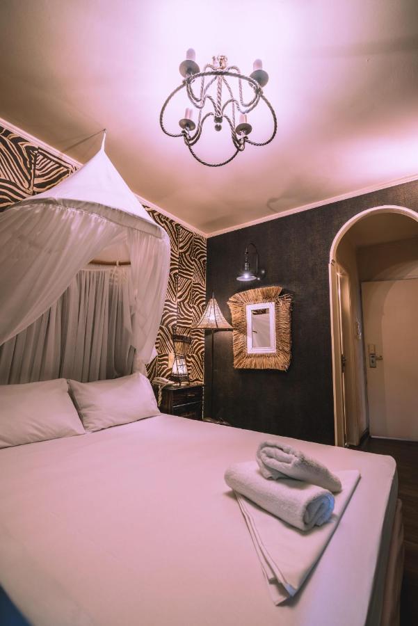 Ruby Rooms Kifisia - Adults Only Atene Esterno foto