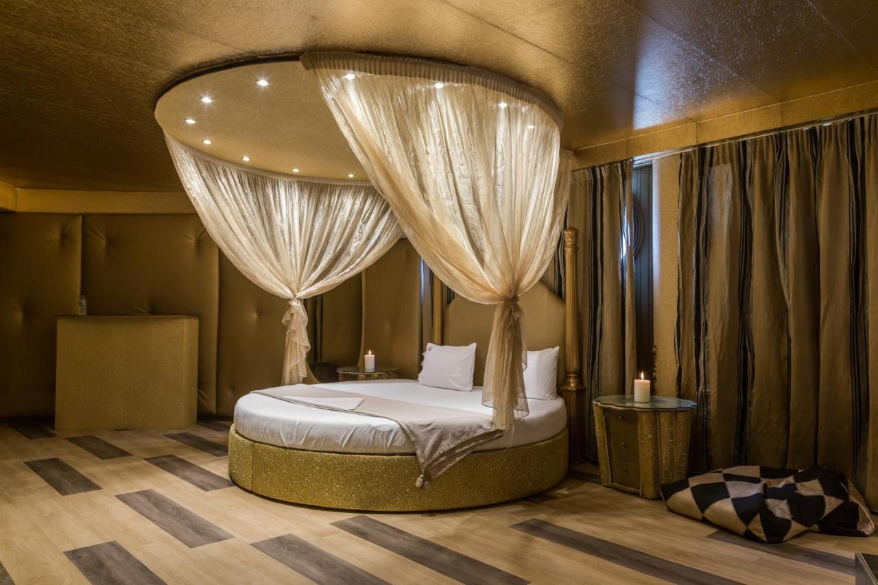 Ruby Rooms Kifisia - Adults Only Atene Esterno foto